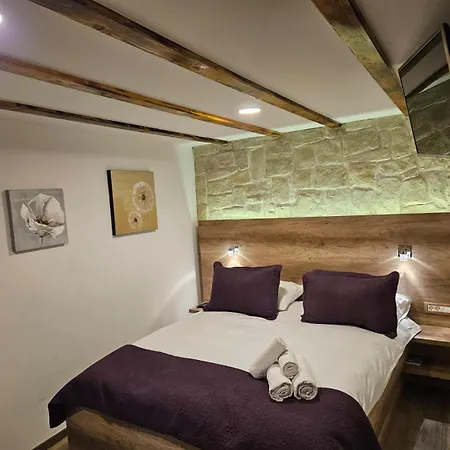 Reval Luxury Stone House Apartments**** * Split