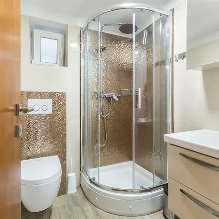 Reval Luxury Stone House Apartments**** Apartament