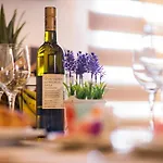 Apartament Reval Luxury Stone House Apartments**** *