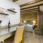 公寓 Reval Luxury Stone House Apartments****