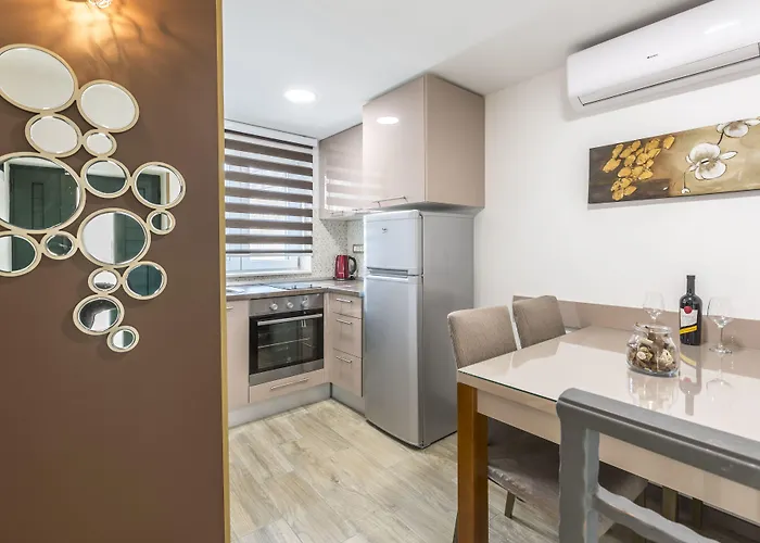 Reval Luxury Stone House Apartments**** Appartement *