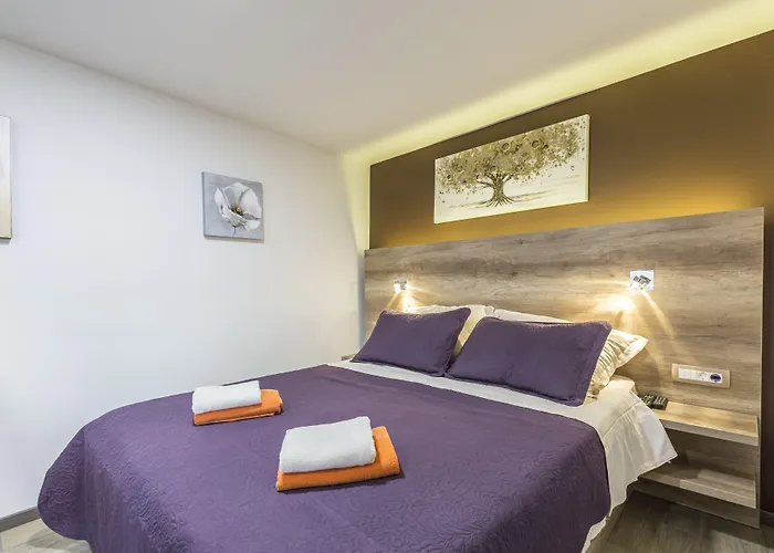 Appartement Reval Luxury Stone House Apartments**** *