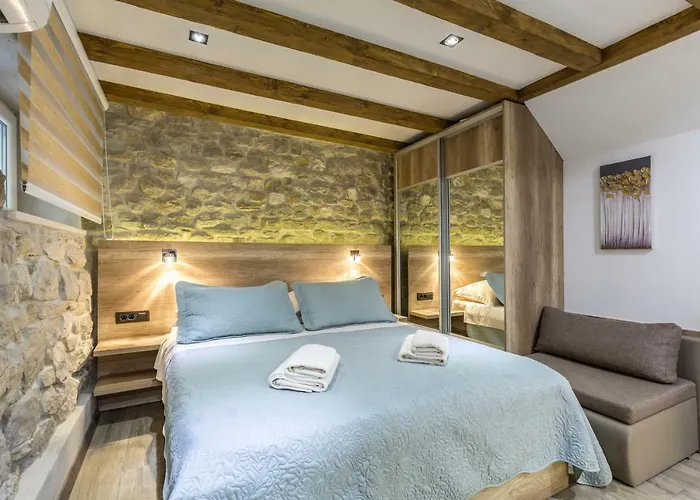 Reval Luxury Stone House Apartments**** Appartement Split